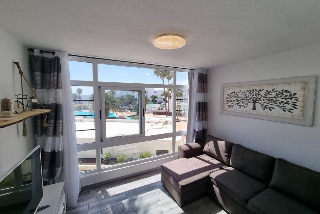 Apartamento Lina 25 Playa Roca コスタ・テギセ エクステリア 写真